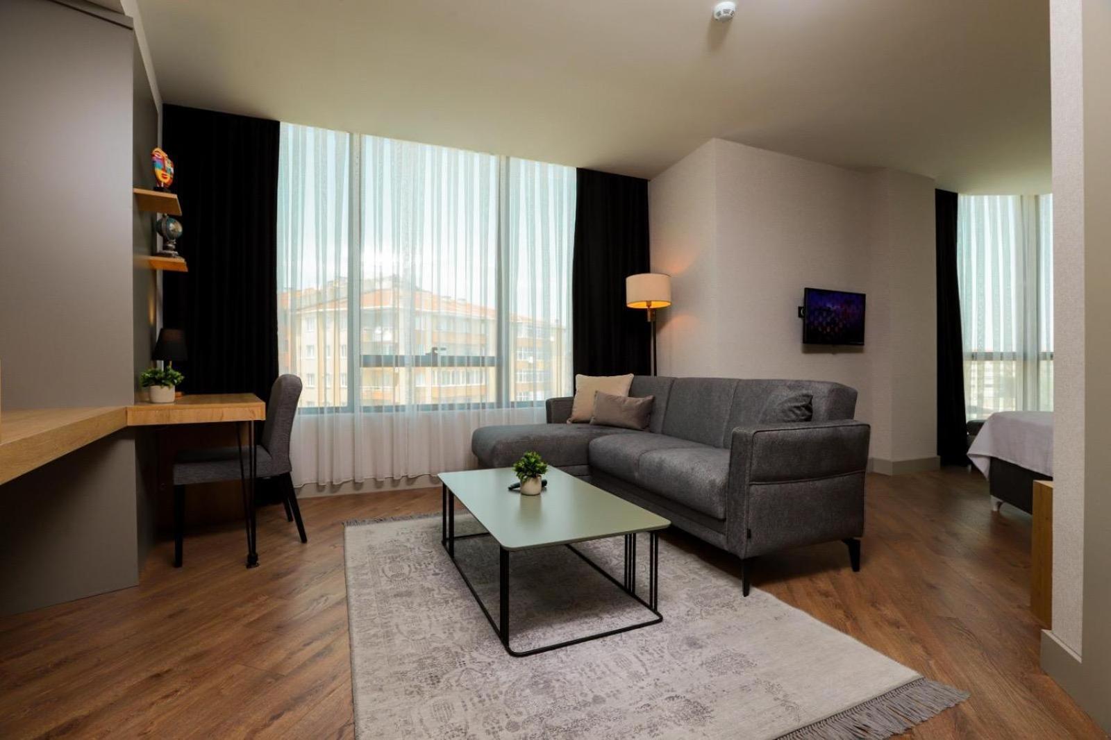 Brand Business Hotel Çorlu Buitenkant foto