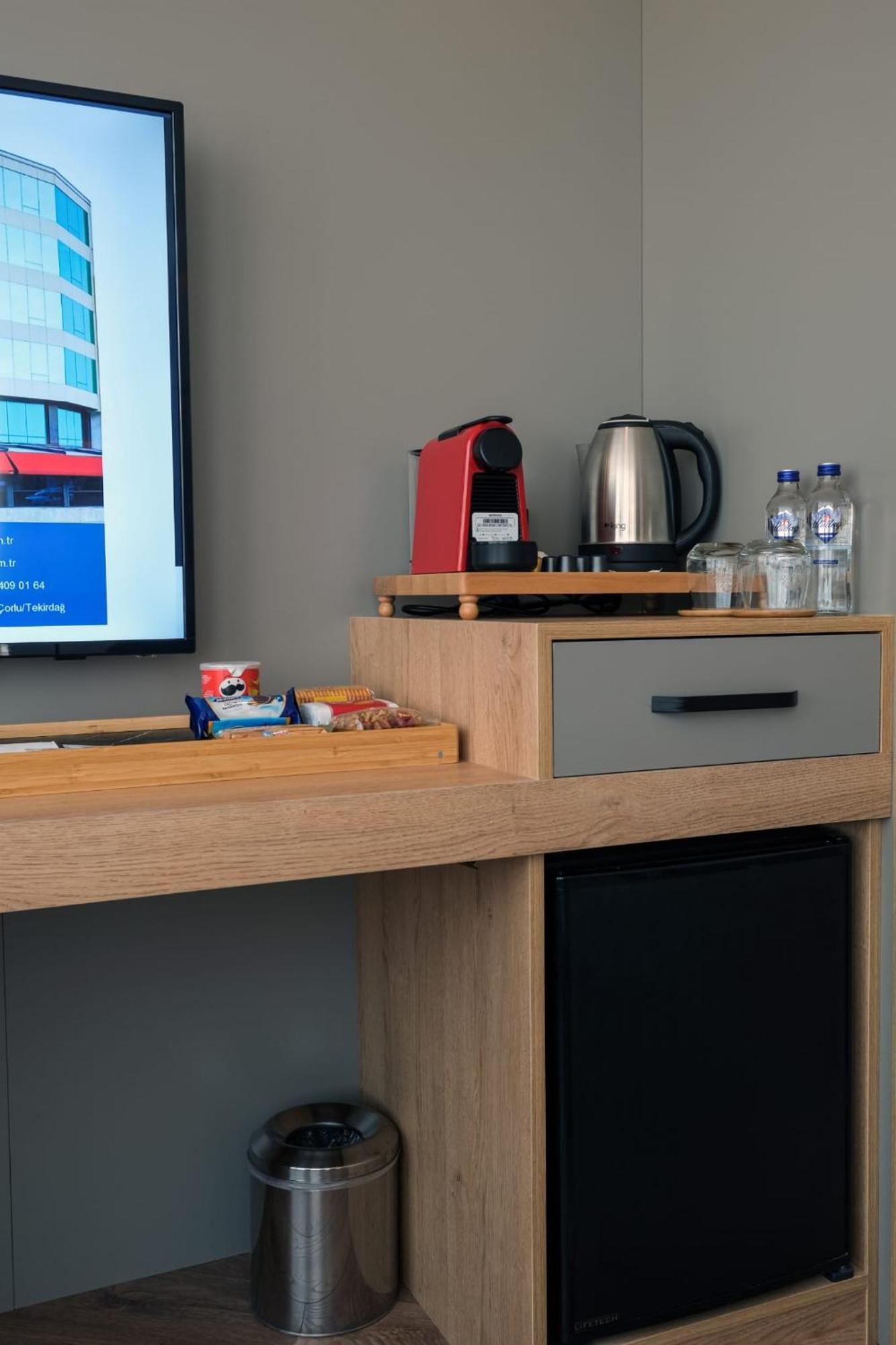 Brand Business Hotel Çorlu Buitenkant foto