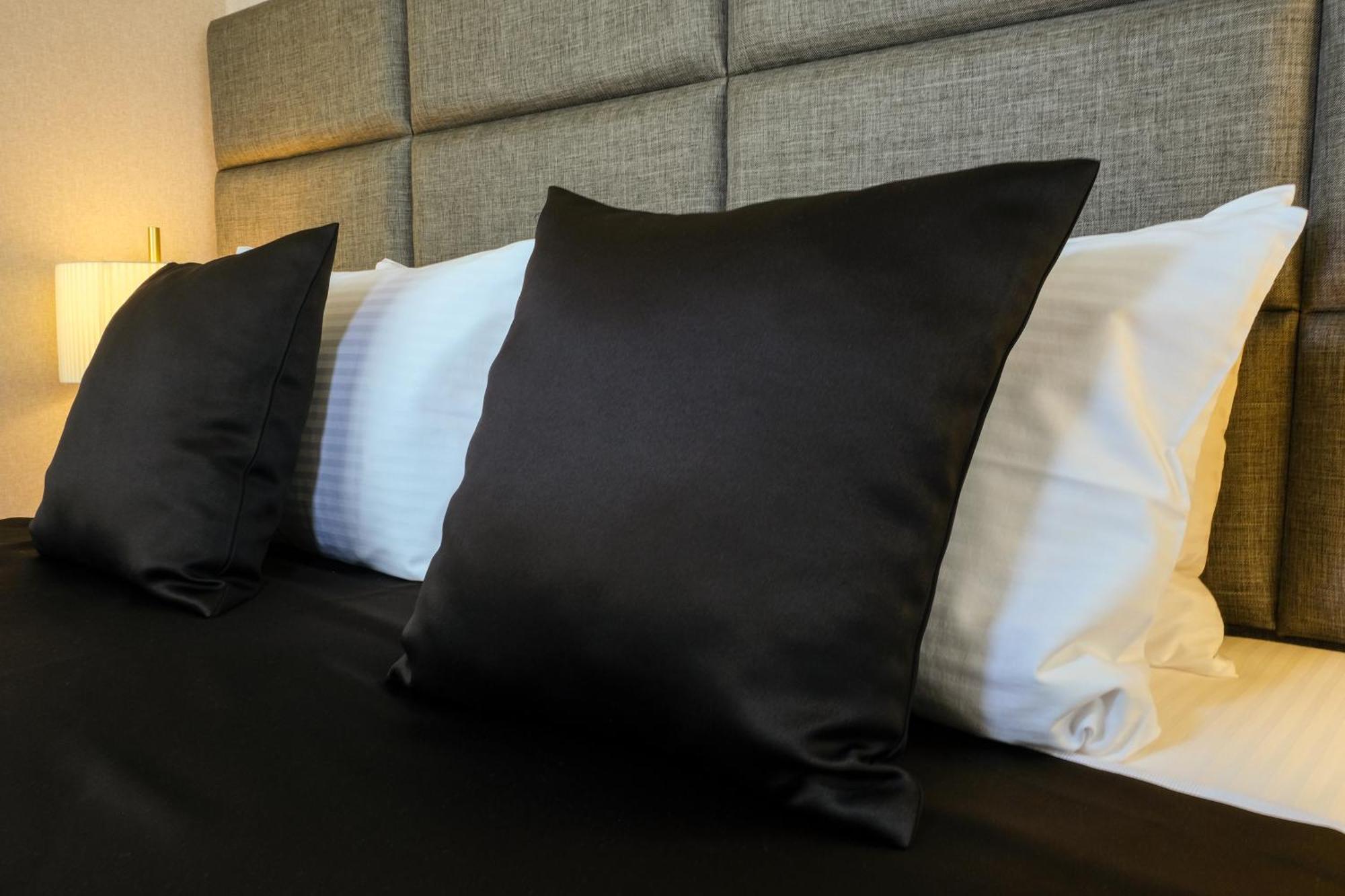 Brand Business Hotel Çorlu Buitenkant foto